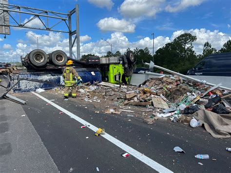 Accident 417 orlando. A deadly rollover crash has a section of SR-417 shut down Wednesday in Orange County. FHP troopers have confirmed a 69-year-old Orlando man has died after he was taken to a hospital after the ... 