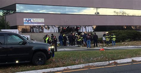 2 Killed, 3 Injured In Serious Rt. 1 Crash. Two people were killed and three more injured in a serious Tuesday night crash on US-1, Linden Police said. Next. Springfield, NJ crime, fire and public ...
