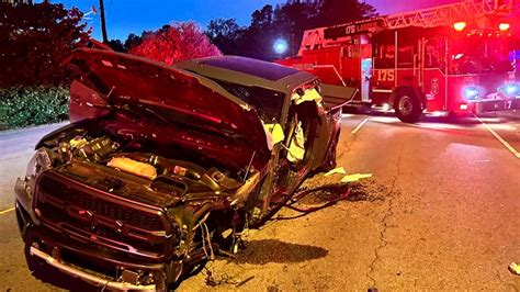 Updated:8:58 PM EDT October 26, 2022. COLUMBIA, S.C. — A crash that blocked traffic along part of Interstate 20in Columbia Wednesday night has now cleared, allowing traffic to resume as normal ....