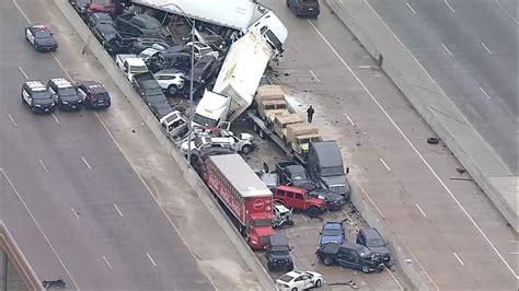 Accident on i 35 fort worth today. Feb 11, 2021 ... Police officials estimate at least 100 vehicles were involved in a pileup crash in Fort Worth on I-35W early Thursday morning. 