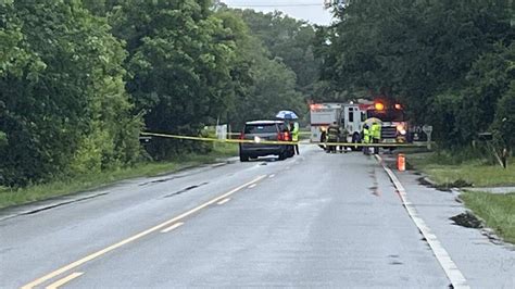 Accident on maybank highway today. The Charleston County Sheriff’s Office says Maybank Highway is closed near Sailfish Drive after a vehicle left the road and struck a tree. The crash happened at approximately 12:30 p.m ... 