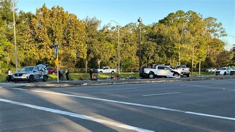 Accident on southside blvd jacksonville fl today.  Customer Service Representativ...