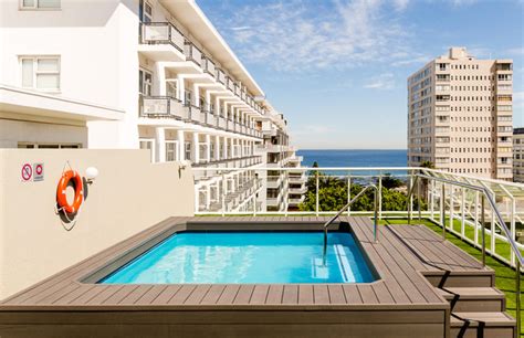 Accommodation in Sea Point, Cape Town - SA Places