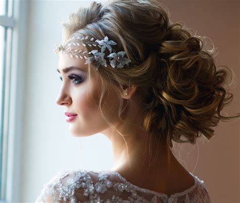 Achieve Bridal Perfection with Stunning Bridal Wigs