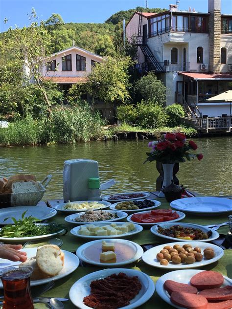 codini.rgarabwor.edu.pl. 