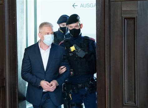 Activists outraged at Austria trial of corruption