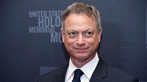 Actor Gary Sinise sells Calabasas farmhouse for $3.675 million