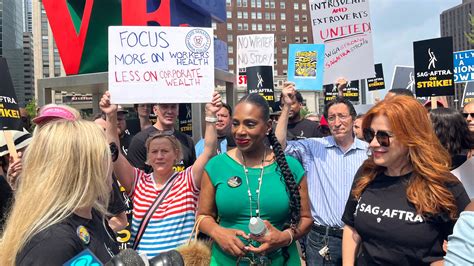 Actors and writers on strike rally in Philadelphia and Chicago as union action spreads