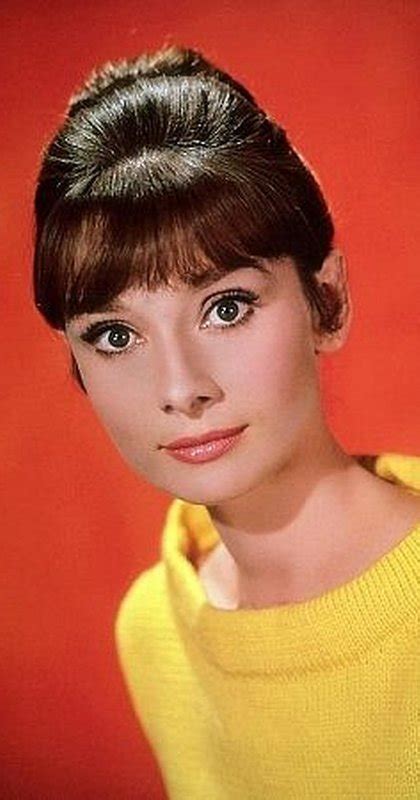 Actress Audrey Hepburn dies - History