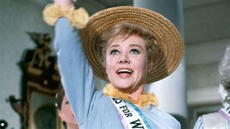 Actress Glynis Johns, 'Mary Poppins' star, dies at 100