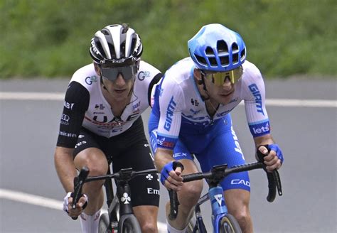 Adam Yates beats twin brother Simon Yates to win initial stage of Tour de France