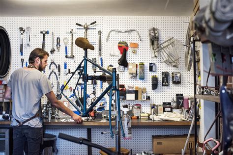 Adams Cycles - Bicycle Repair Shop