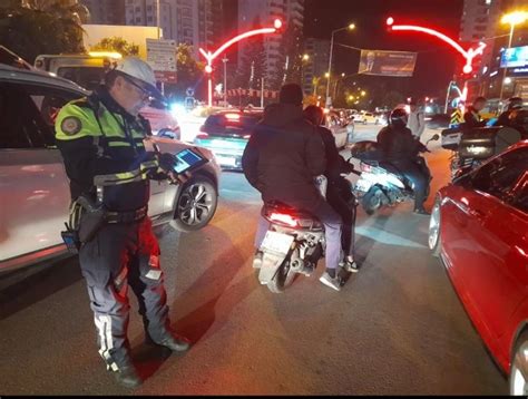 Adana’da motosiklet kullananlara sıkı denetims