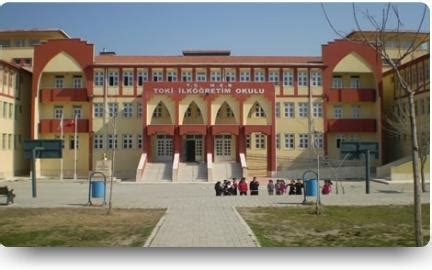 Adana en iyi ortaokullar
