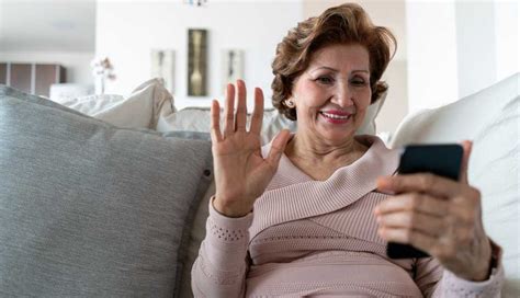 Adapting to Social Distancing with Video Chats 