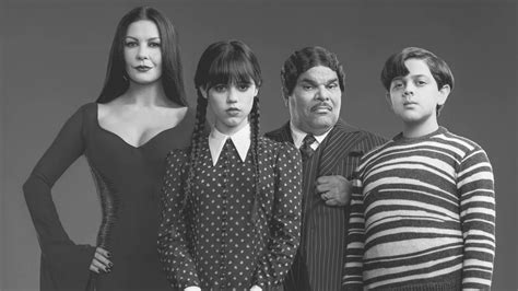 Addams family dizi izle