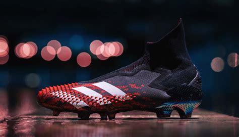 Adidas predator mutator. Jan 21, 2020 · Taking cues from the extremes of nature, Predator 20 Mutator sees the boot’s iconic shape re-imagined further, with a striking silhouette centring on a high collar and low-cut front creating a sharp and streamlined design mutation. Always evolving, the new Predator 20 Mutator has been designed with maximum movement in mind. 
