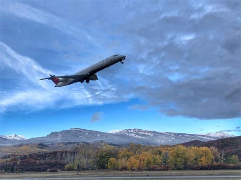 Administration Aspen/Pitkin County Airport, ASE