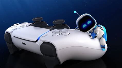 Adorable PSVR hit Astro Bot is getting a PS5 platform spin off at launch 
