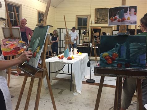 Adult art lessons near me. Arts and Crafts Indulge your creativity Whether you’re a complete beginner or a practicing artist, our courses offer you a fantastic opportunity to learn new skills, expand your knowledge and your portfolio. With the flexibility of part-time, evening, and weekend courses, you will meet like-minded people in a fun and supportive environment and be taught … Continued 