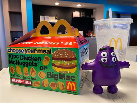 Adult happy meal. Dec 13, 2023 · The only way to get a toy seems to be luck, and buying a Kerwin Frost Box — if your McDonald's is stocked up. Of course, then you're stopping by on other occasions to get another McBuddy, or visiting eBay if you get truly desperate. Perhaps one TikToker landed on why the toys are such a big hit with adults. As … 