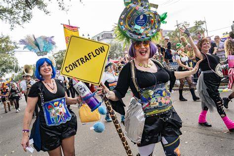 Adult hurricane costume.  Photographers photo site - Amazing Images From Around...