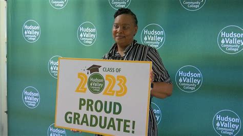 Adult learner earns HVCC degree after decades