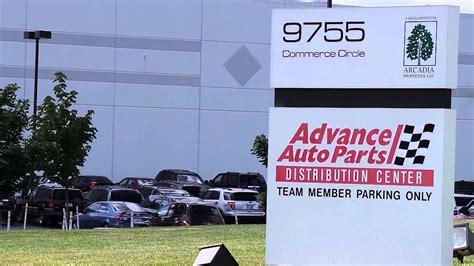 AboutAdvance Auto Parts Distribution Center. Advance Auto Parts Distribution Center is located at 1835 Blue Hills Dr NE in Roanoke, Virginia 24012. Advance Auto Parts Distribution Center can be contacted via phone at 540-345-9534 for pricing, hours and directions. 