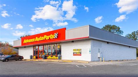 Find all the information for Advance Auto Parts on MerchantCircle. Call: 919-383-5541, get directions to 3301 Hillsborough Rd, Durham, NC, 27705, company website, reviews, ratings, and more! . 
