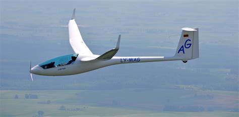 Advantages of Motorized Sailplanes
