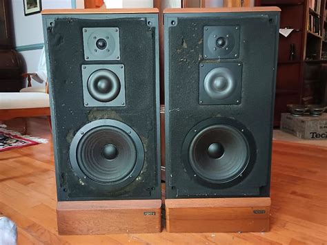 Advent maestro speakers specs.  Does anyone have a copy of the original instruct...