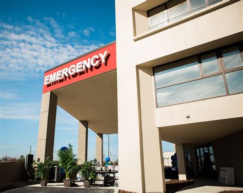 This is AdventHealth’s second off site emergency room in Marion County. The hospital network also operates AdventHealth TimberRidge ER in Ocala. The full service ER has 12 beds and gives both adult and pediatric patients access to x-ray, ultrasound, CT scans, onsite laboratory services and more.. 