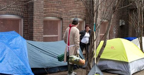 Advocates call on City of Toronto to do more to boost shelter system ahead of winter