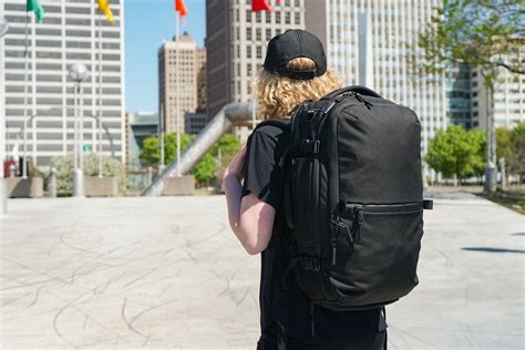 Aer travel pack. The City Pack wears Aer’s signature styling proudly. Even in this discreet Black colorway, one can see the company’s usual styling cues, arguably the most prominent of which is the front horizontal zipper. We’ve definitely seen this before, and bonus points if you have as well—it’s very similar to Aer’s own Travel Pack 2. That’s ... 