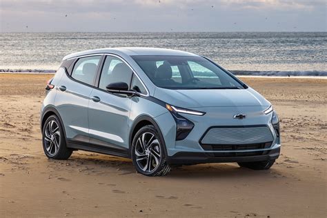 Affordable ev cars. Price: $27,495 EPA-rated range: Up to 259 miles. The bite-size Chevrolet Bolt hatchback holds the title for cheapest electric car for sale in America right now. But don't think because it's cheap ... 