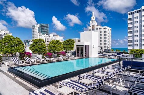 Affordable hotels in miami beach. Oct 13, 2022 · 1. Nobu Hotel Miami Beach. Courtesy of Nobu Hotel Miami Beach. The goal of chef Nobu Matsuhisa, Robert De Niro, and Meir Teper — the founders of Nobu Hotels — is to create a curated experience ... 