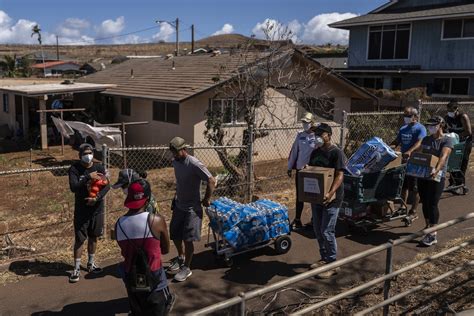 After Maui’s wildfires, thousands brace for long process of restoring safe water service