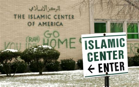 After St. Paul mosque vandalized, Islamic group asks for investigation into potential bias motivation