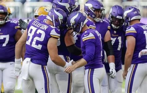 After announcing retirement, Minnesota native Ben Ellefson sticking around with Vikings