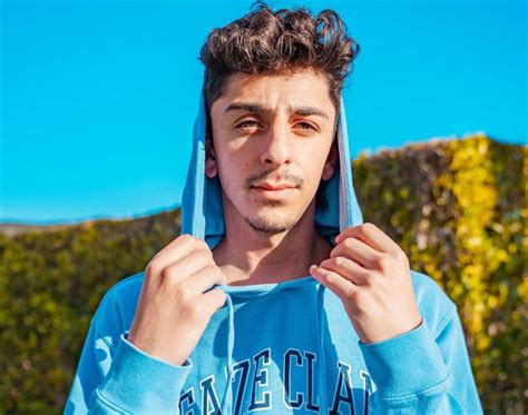Popular YouTuber Brian 'FaZe Rug' Awadis took his viewers on a special trip in his January 20 video, giving everyone a guided tour of an incredible five-acre house in San Diego complete with a ...