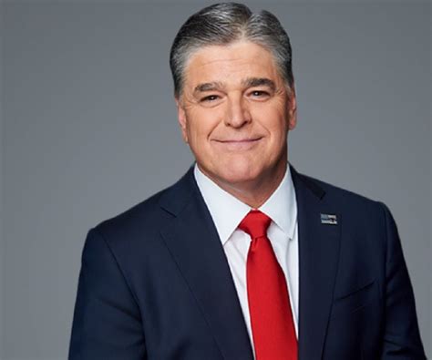 Age of sean hannity. A former Fox executive speculated that the Page Six item, appearing in the Murdochs’ New York Post, was an indication that Hannity, 58, and Earhardt, 43, would soon go public with their ... 