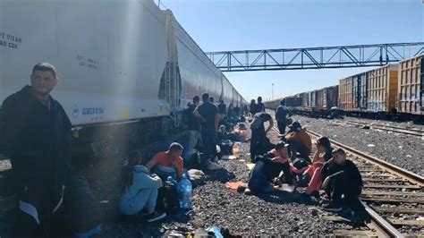 Agencia de inmigración mexicana desplegará más agentes en rutas de trenes por crisis de migrantes