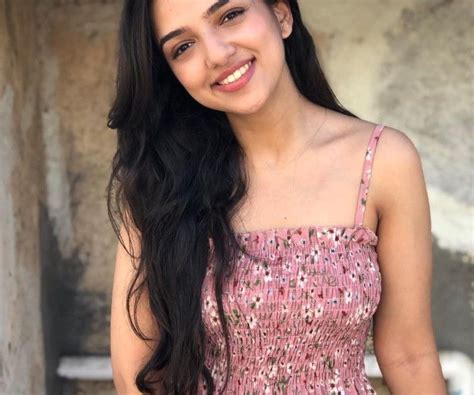 Ahsaas Channa - Wikipedia