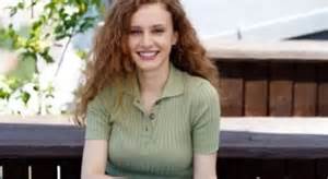 Ahsen Eroğlu Wikipedia. 