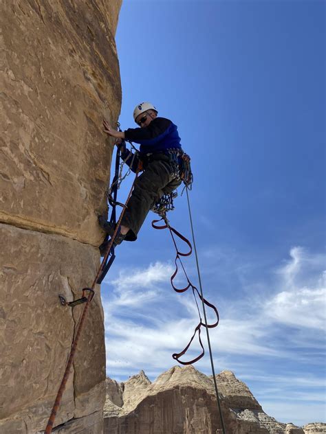Aid climbing reddit.  Moved Permanently The document has moved here.  I’ve be...
