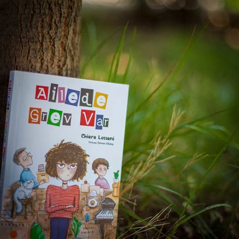 Ailede Grev Var Halkkitabevi.