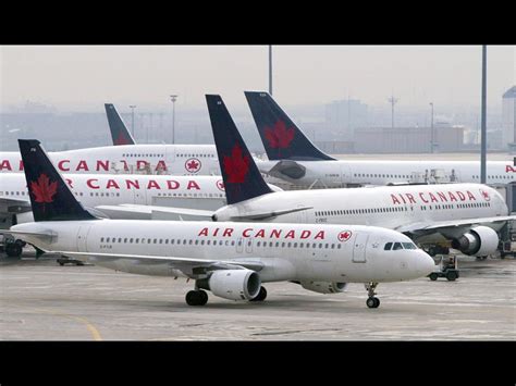 Air Canada had the worst on-time performance among large airlines in North America, report says