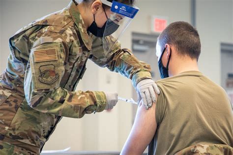 Air Force is first to face troops’ rejection of vaccine mandate as ...