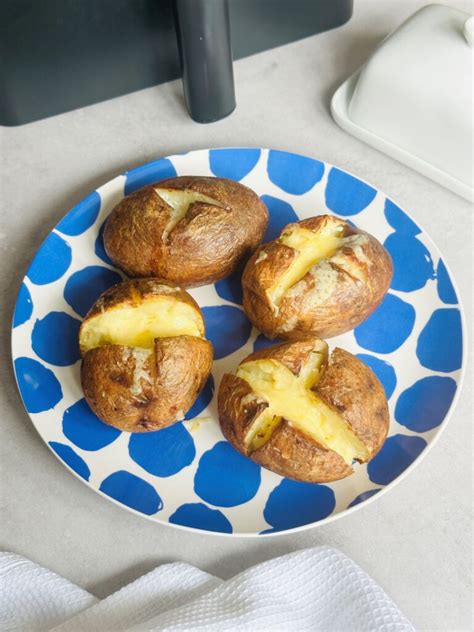 Air Fryer Jacket Potato - Liana