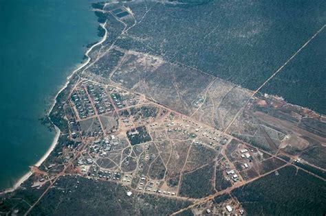 Air Services - Arnhem Land